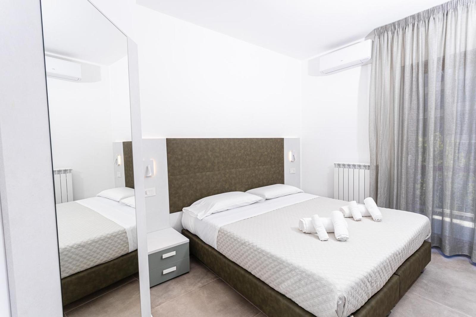 Gallo'S City Rooms Termoli Buitenkant foto